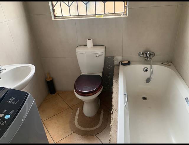 2 BEDROOM HOUSE FOR SALE IN VANDERBIJLPARK CE 3